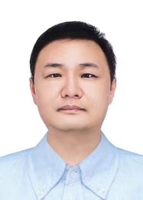 吕振昊.jpg 吕振昊.jpg