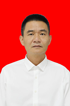 陈杰.jpg