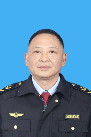 杨海.jpg