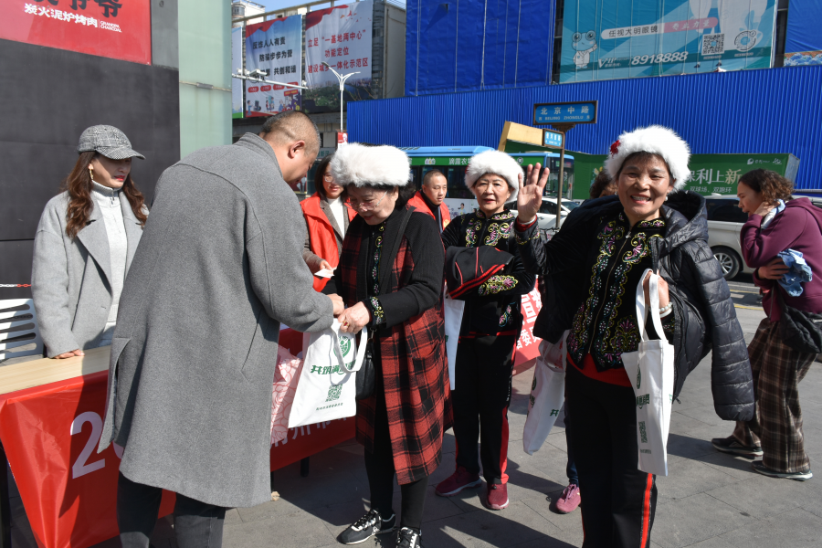 荆州普法宣教进市场图片3.png 荆州普法宣教进市场图片3.png