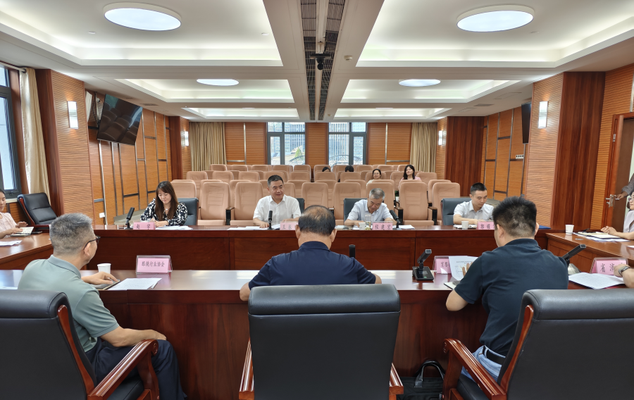 中国消费者协会副会长王振宇来鄂调研智慧消保平台及消费维权工作图片1.png