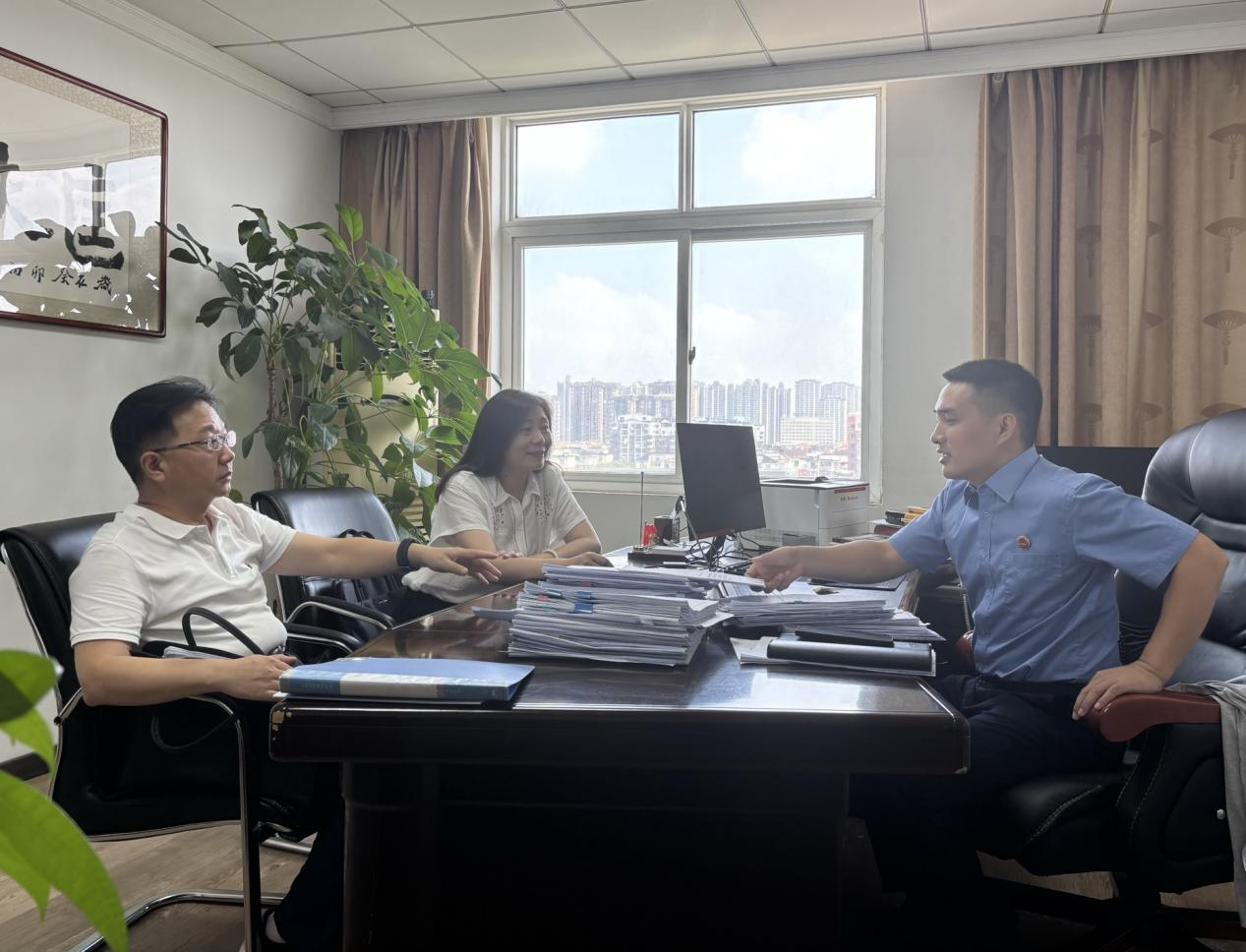 荆州市市场监管局、市人民检察院联动打好消费者权益保护“组合拳”图片1.png