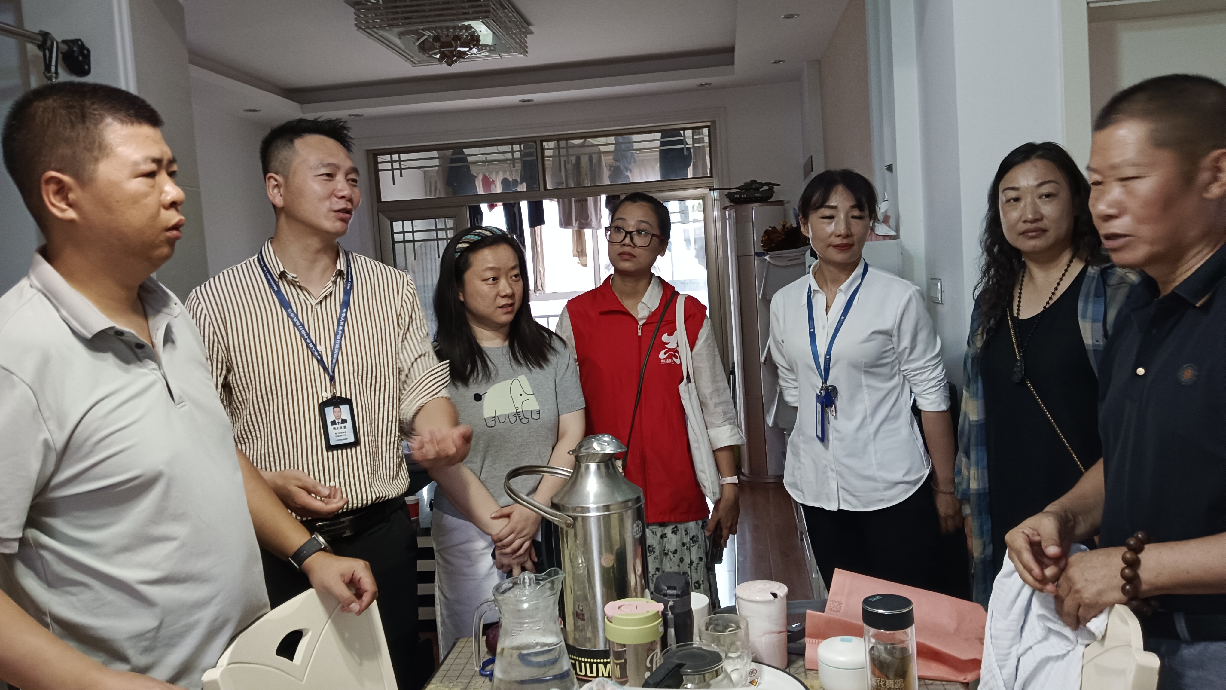 荆门市消委开展居民燃气表计量检测体察活动图片2.png